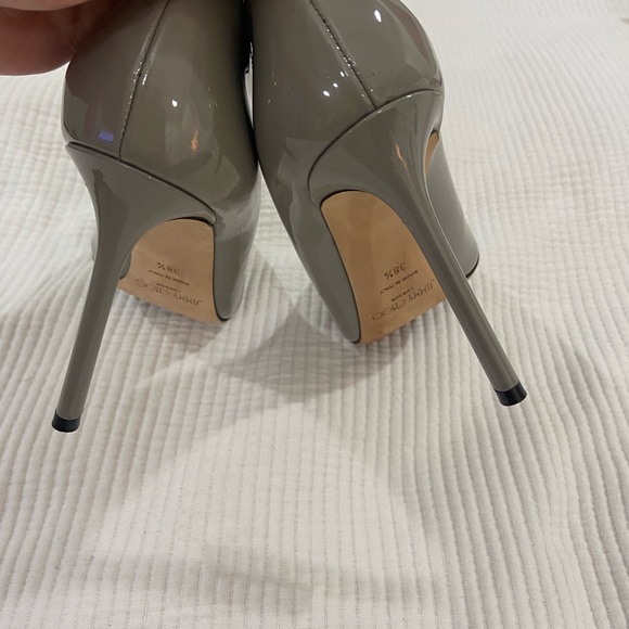 Jimmy Choo Gray Patent Leather Pumps - Picture 5 of 8